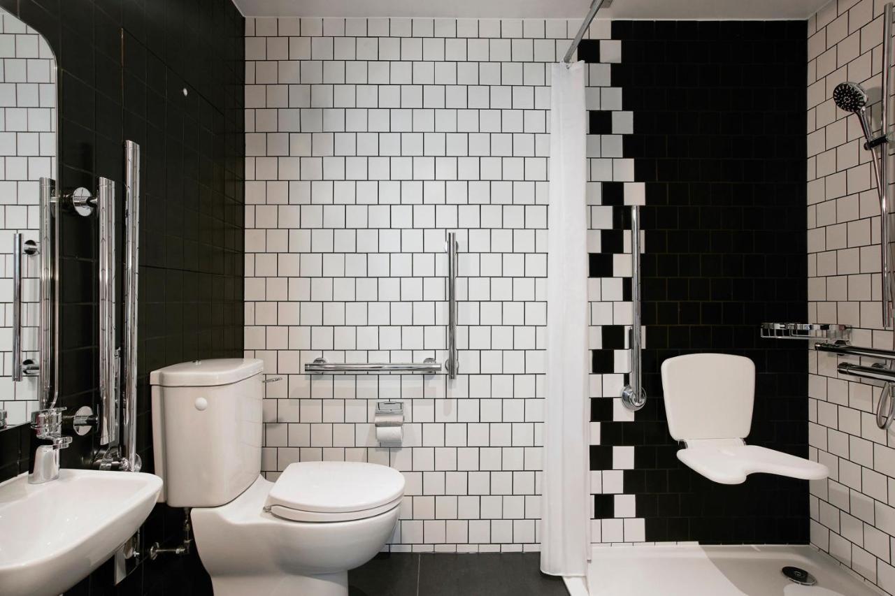Moxy Manchester City エクステリア 写真