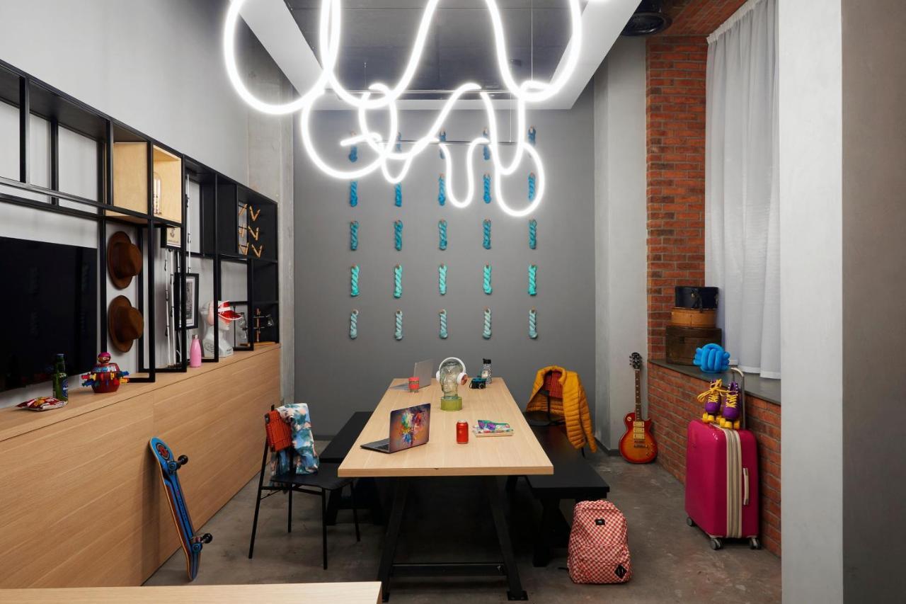 Moxy Manchester City エクステリア 写真